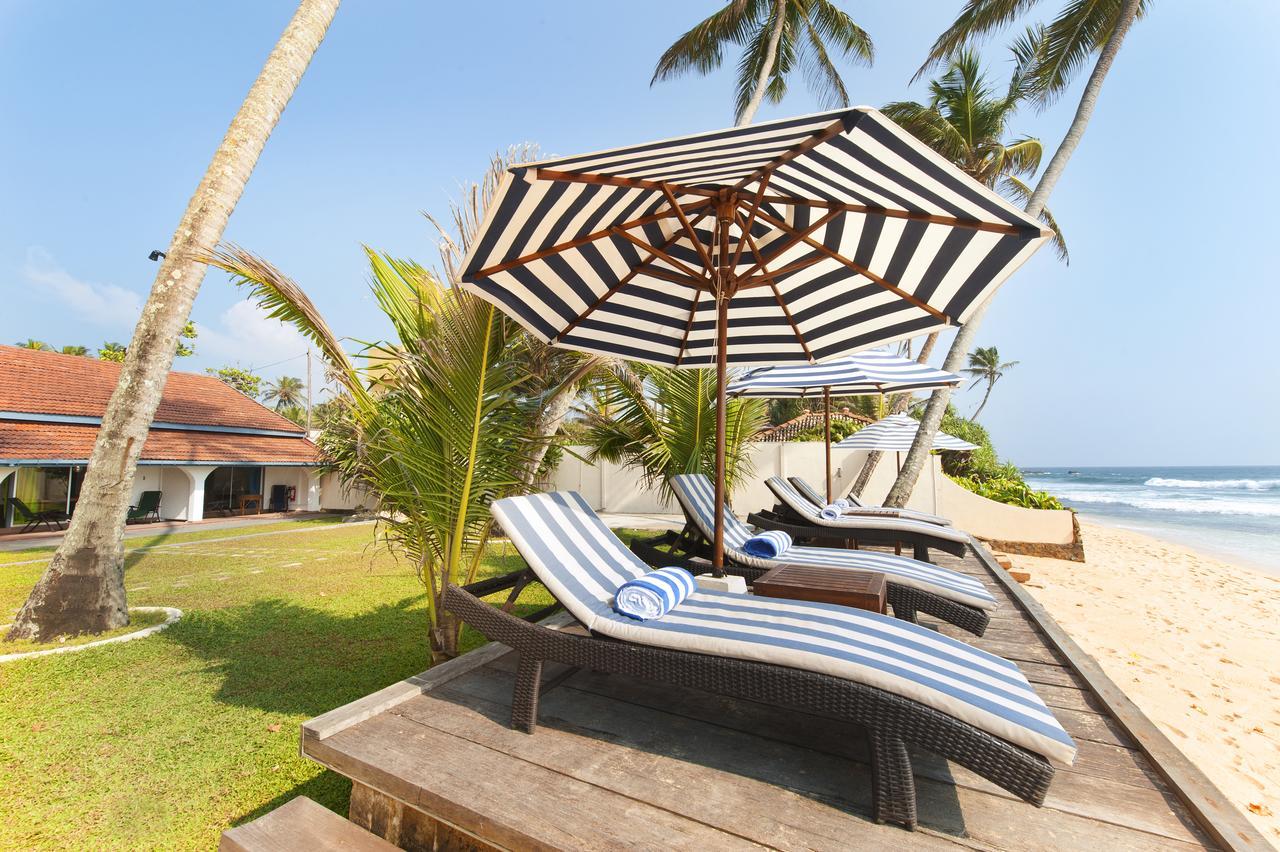 Isle Of Thalpe Bed & Breakfast Unawatuna Exterior photo